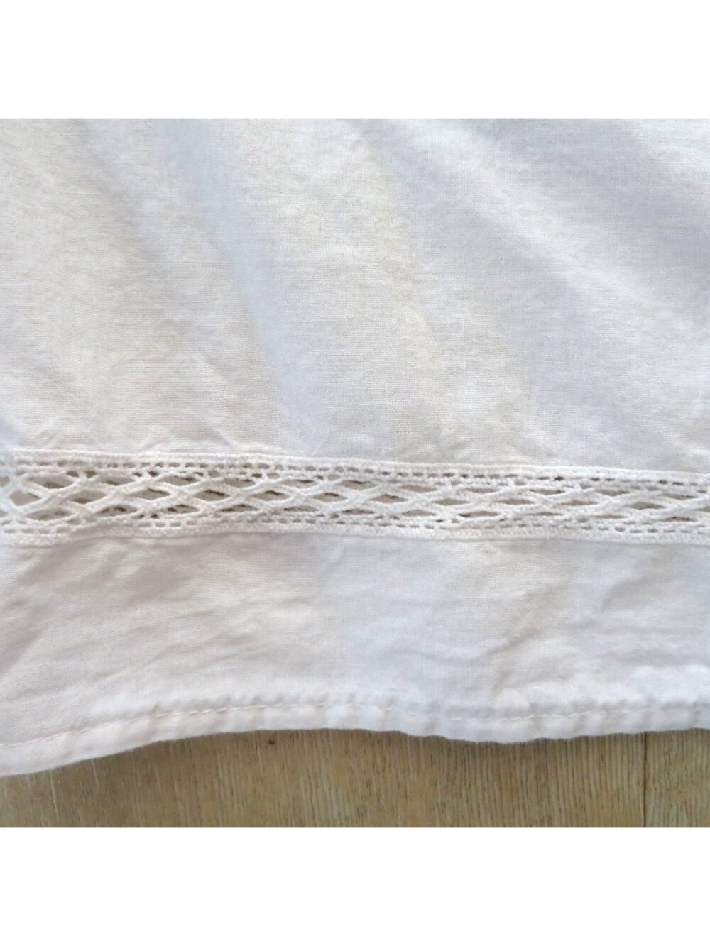 Vintage Queen Size White Bedskirt Lace Detail 60x80 14" Drop Cotton Cottagecore